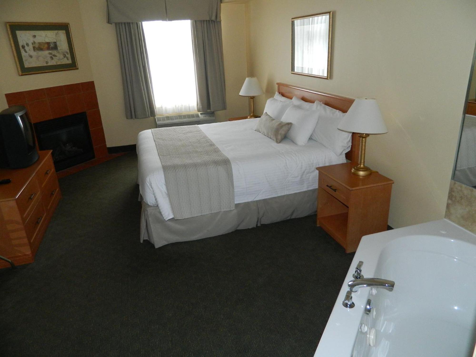 Days Inn By Wyndham Orillia Exteriör bild